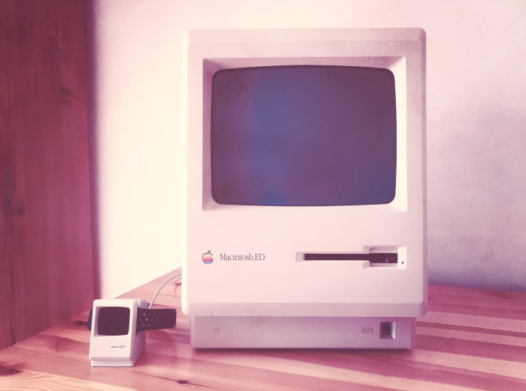 Retro Office Image